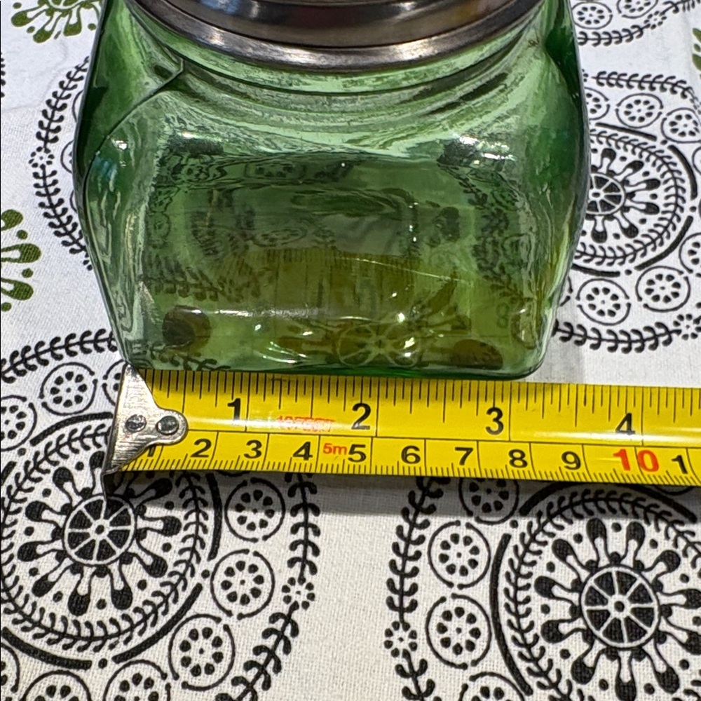 Green Glass  Jar with Metal Lid Size Small - Picture 9 of 9